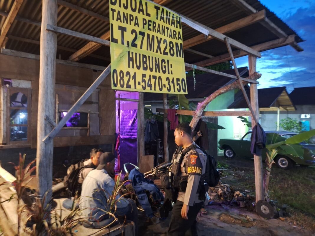 Polresta Pontianak Amankan Pelaku Dan Penadah HP Hilang