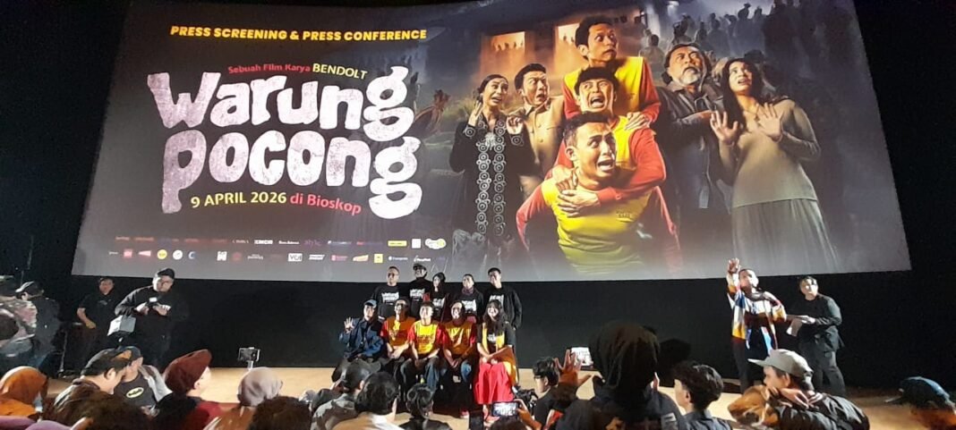 Antara Tawa dan Teror di Balik Etalase: ‘Warung Pocong’ Siap Guncang Bioskop April Ini!”