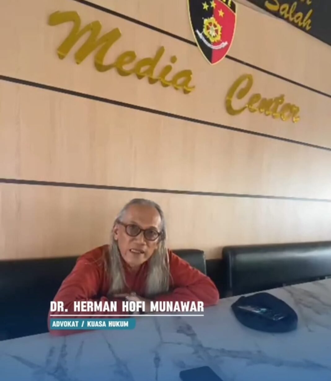 Masyarakat Kalbar Menyambut Baik Kapolda Yang Baru Untuk Kepemimpinan Kedepan Masyarakat Kalbar Menyambut Baik Kapolda Yang Baru Untuk Kepemimpinan Kedepan