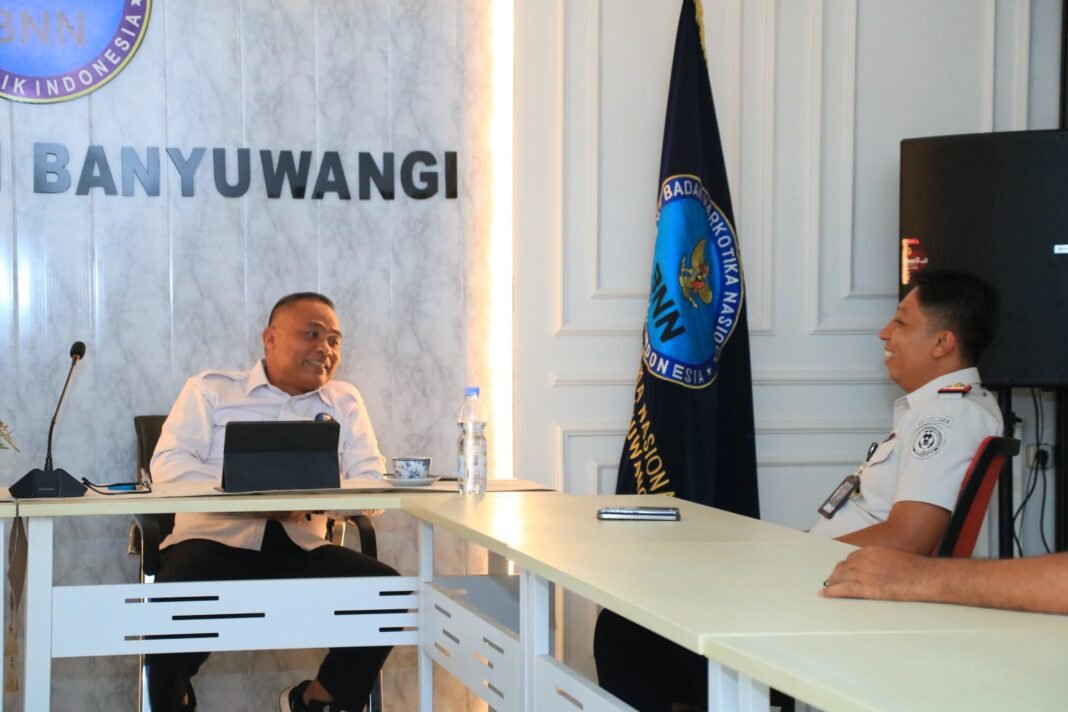 Tingkatkan Akselerasi Pencegahan Narkoba, Kalapas Banyuwangi Jalin Sinergi Kuat Bersama BNNK Tingkatkan Akselerasi Pencegahan Narkoba, Kalapas Banyuwangi Jalin Sinergi Kuat Bersama BNNK