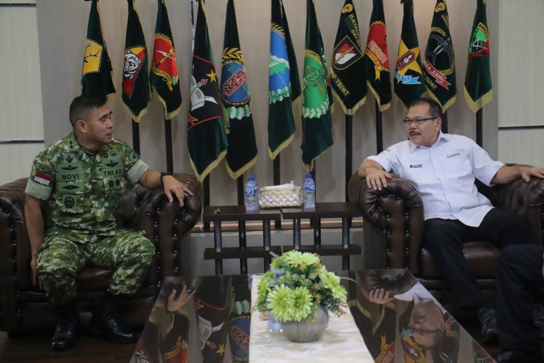 Pangdam XII/Tpr Terima Audiensi PT Agrinas Kalbar, Perkuat Sinergi dan Silaturahmi Pangdam XII/Tpr Terima Audiensi PT Agrinas Kalbar, Perkuat Sinergi dan Silaturahmi