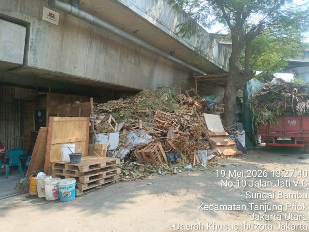 Pemerhati Lingkungan Desak Sudin LH Jakarta Utara Tindak Tegas Bawahannya Pemerhati Lingkungan Desak Sudin LH Jakarta Utara Tindak Tegas Bawahannya
