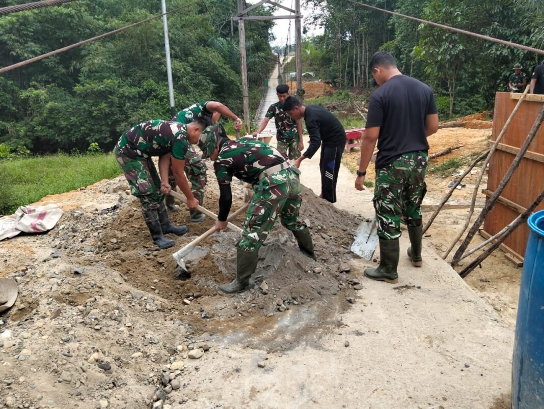 Pembangunan Jembatan Gantung Yang Berada di Wilayah Kodim 1209/ Kabupaten Bengkayang Pembangunan Jembatan Gantung Yang Berada di Wilayah Kodim 1209/ Kabupaten Bengkayang