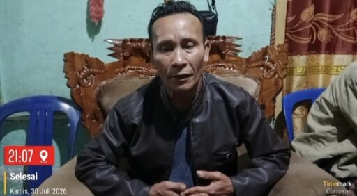 Virall !!!! Isu Perselingkuhan , Kepala Desa HS Buka Suara ” Itu Hoaks. Virall !!!! Isu Perselingkuhan , Kepala Desa HS Buka Suara ” Itu Hoaks.