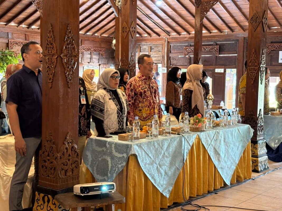 Kepala BSKDN Ajak Bantul Bangun Ekosistem Inovasi dari Sekolah hingga Perguruan Tinggi Kepala BSKDN Ajak Bantul Bangun Ekosistem Inovasi dari Sekolah hingga Perguruan Tinggi