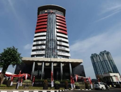 OMBB DESAK KPK RI ATAS TEMUAN UANG RP 4 MILIAR DI RUMAH DINAS KADIS PUPR KOTA BENGKULU* OMBB DESAK KPK RI ATAS TEMUAN UANG RP 4 MILIAR DI RUMAH DINAS KADIS PUPR KOTA BENGKULU*