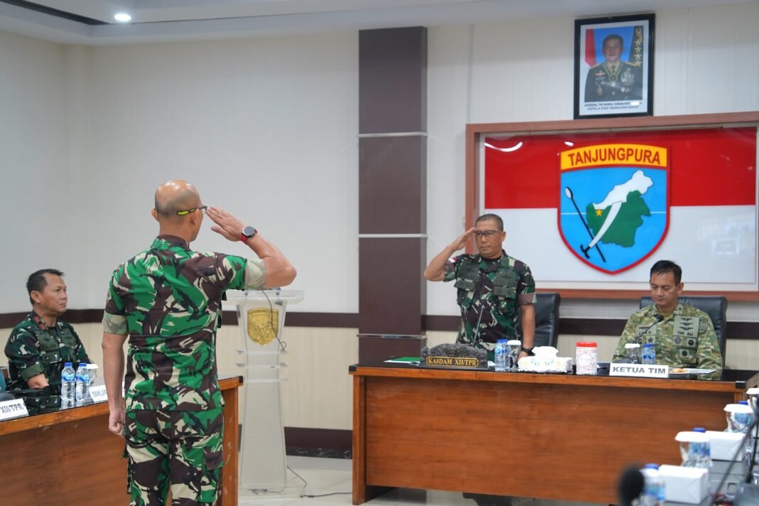 Kasdam XII/Tpr Sambut Tim Audit Itjen TNI, Perkuat Transparansi dan Akuntabilitas Kinerja Kasdam XII/Tpr Sambut Tim Audit Itjen TNI, Perkuat Transparansi dan Akuntabilitas Kinerja