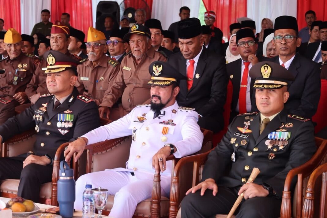 Dandim 0104/Atim Hadiri Upacara HUT ke-81 Kemerdekaan RI Bersama Forkopimda Aceh Timur Dandim 0104/Atim Hadiri Upacara HUT ke-81 Kemerdekaan RI Bersama Forkopimda Aceh Timur