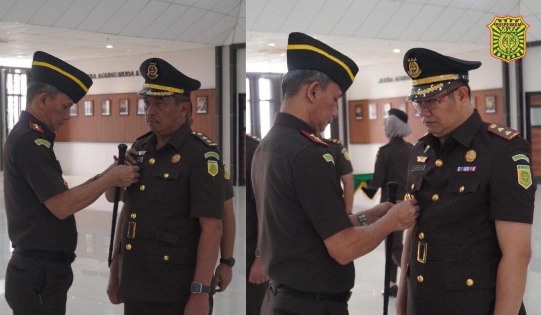 Kepala Kejati Kalbar Lantik Dua Pejabat Personilnya Diaula Baharuddin Lopa Lantai IV Kepala Kejati Kalbar Lantik Dua Pejabat Personilnya Diaula Baharuddin Lopa Lantai IV
