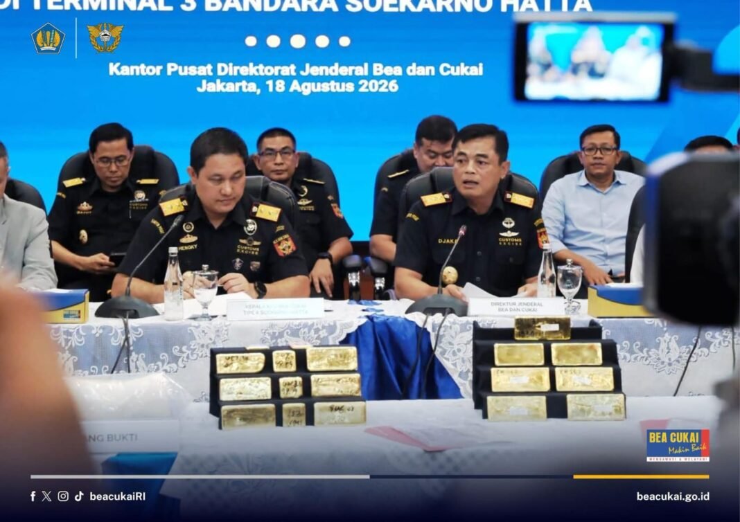 Bea CukaiTindak Ekspor22 Kilogram Emas Batangan Tanpa Dokumen di Terminal 3 Soekarno-Hatta Bea CukaiTindak Ekspor22 Kilogram Emas Batangan Tanpa Dokumen di Terminal 3 Soekarno-Hatta