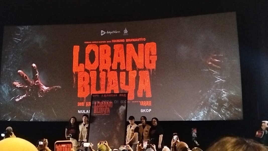 Siap Bongkar Dalang Teror Pembunuhan di Desa Korup, Film “Lobang Buaya” Menuju Tayang 1 Oktober Siap Bongkar Dalang Teror Pembunuhan di Desa Korup, Film “Lobang Buaya” Menuju Tayang 1 Oktober
