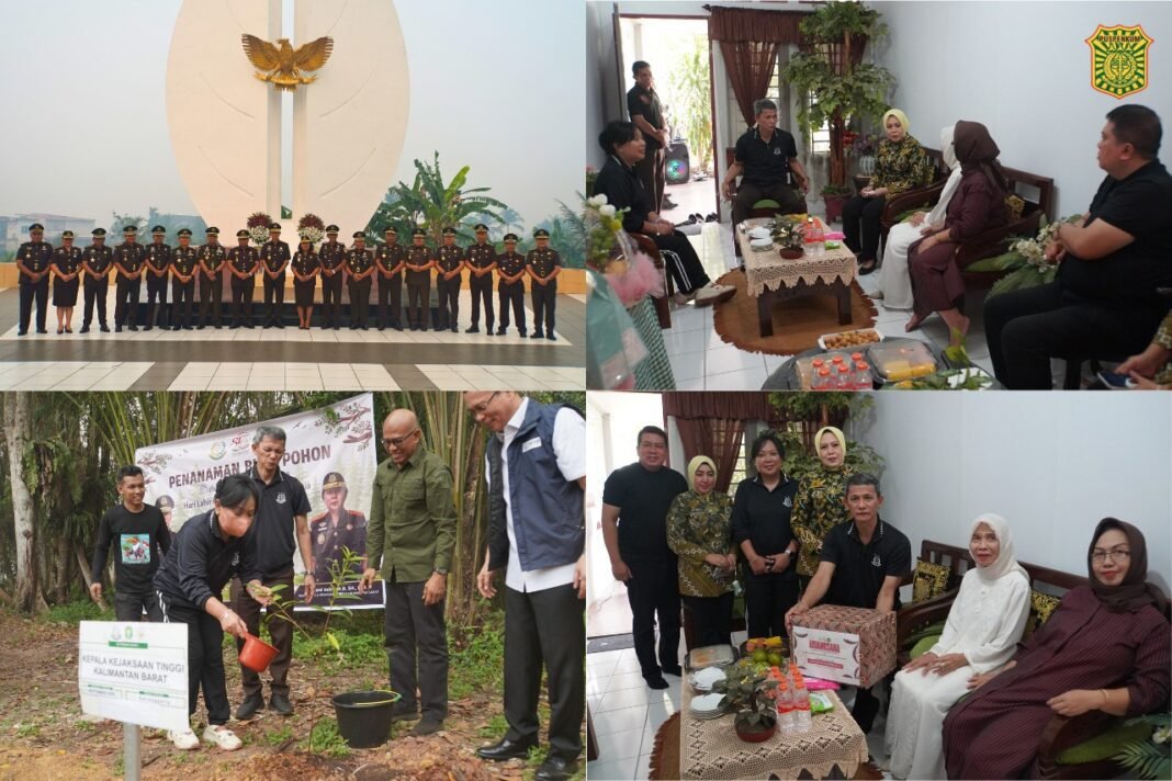 Kepala Kejaksaan Kalbar Memimpin Ziarah Ke Taman Makam Pahlawan Dharma Patria Jaya Kubu Raya Kepala Kejaksaan Kalbar Memimpin Ziarah Ke Taman Makam Pahlawan Dharma Patria Jaya Kubu Raya