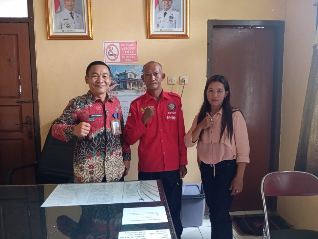 Camat Ujan Mas Apresiasi Kunjungan Ormas OMBB, Tekankan Kolaborasi dan Ketenteraman Wilayah Camat Ujan Mas Apresiasi Kunjungan Ormas OMBB, Tekankan Kolaborasi dan Ketenteraman Wilayah