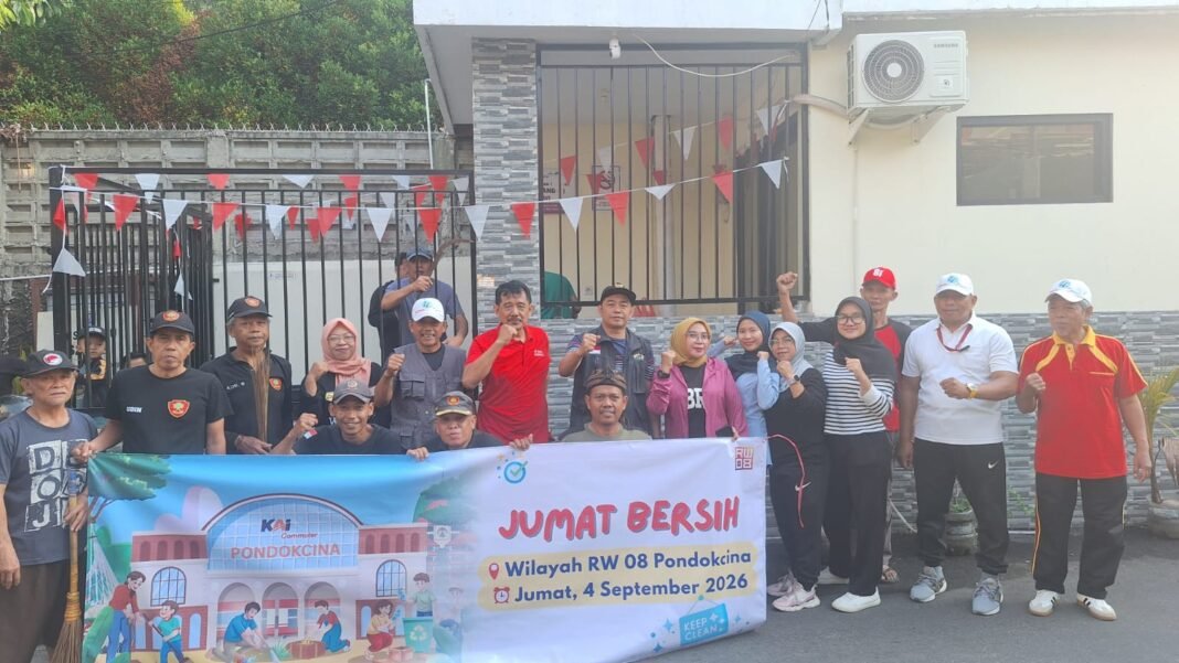 Kompak bersatu Jumat bersih bersih di wilayah kelurahan Pondok Cina & DLHK Kota Depok Kompak bersatu Jumat bersih bersih di wilayah kelurahan Pondok Cina & DLHK Kota Depok