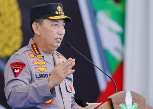 MUTASI BESAR-BESARAN! Kapolri Listyo Sigit Pimpin Sertijab Sejumlah Perwira Tinggi Polri MUTASI BESAR-BESARAN! Kapolri Listyo Sigit Pimpin Sertijab Sejumlah Perwira Tinggi Polri