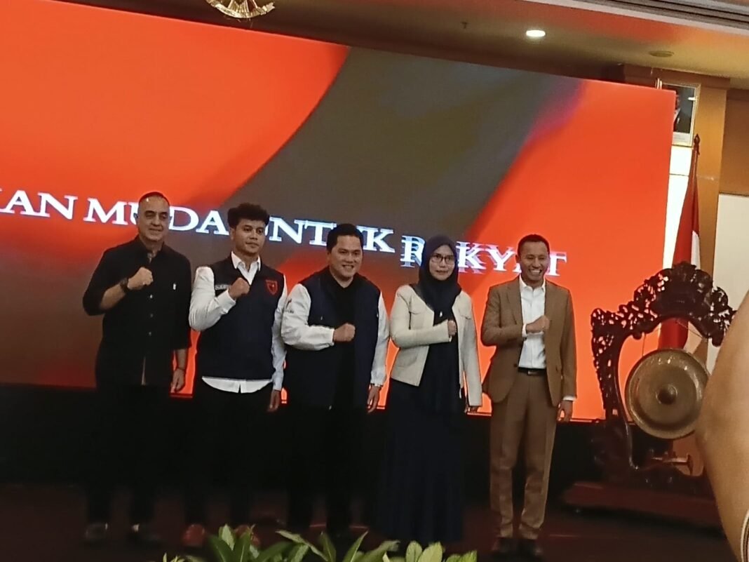 Gerakan Pemuda untuk Rakyat Dikukuhkan, Dorong Anak Muda Bangun Kolaborasi Menuju Indonesia Emas 2045 Gerakan Pemuda untuk Rakyat Dikukuhkan, Dorong Anak Muda Bangun Kolaborasi Menuju Indonesia Emas 2045