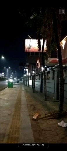 Keberadaan Hotel Regent di kawasan Periuk Kelurahan Sukmajaya,Kecamatan Jombang,Kota Cilegon di protes warga Keberadaan Hotel Regent di kawasan Periuk Kelurahan Sukmajaya,Kecamatan Jombang,Kota Cilegon di protes warga