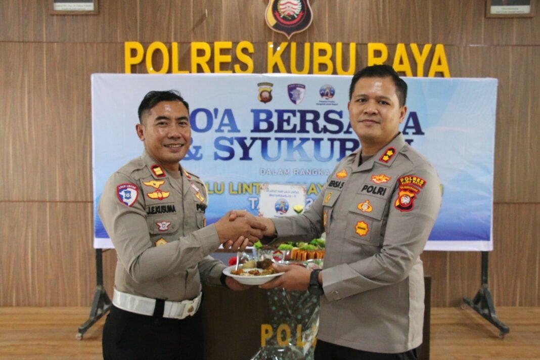 Polres Kubu Raya Siapkan Pengembangan Layanan SIM C1 bagi Pengendara Motor 250-500 CC Polres Kubu Raya Siapkan Pengembangan Layanan SIM C1 bagi Pengendara Motor 250-500 CC