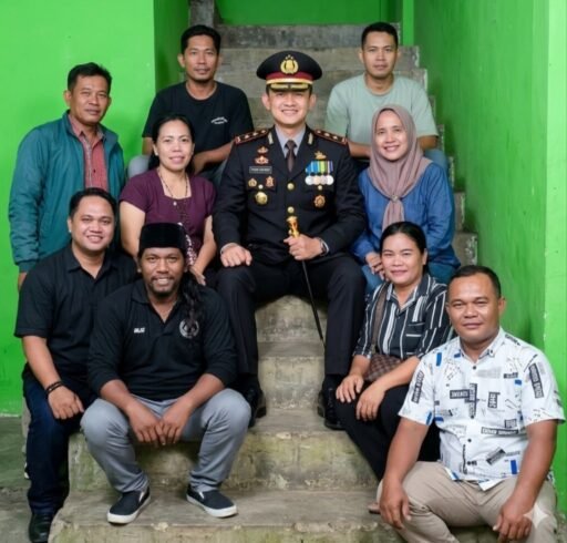 Soroti Kebijakan Penangguhan Kasus Pemerasan, Ormas OMBB Apresiasi Langkah Presisi Kapolres Rihardi. Soroti Kebijakan Penangguhan Kasus Pemerasan, Ormas OMBB Apresiasi Langkah Presisi Kapolres Rihardi.
