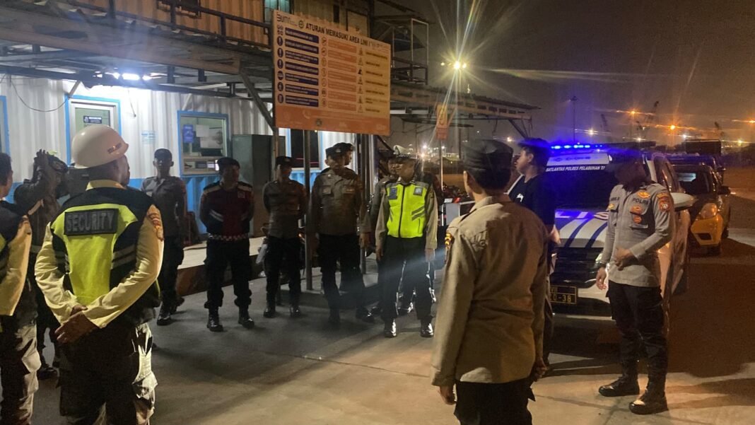 Polres Pelabuhan Tanjung Priok Gelar Patroli Skala Besar, Antisipasi Kejahatan Jalanan dan Gangguan Kamtibmas Polres Pelabuhan Tanjung Priok Gelar Patroli Skala Besar, Antisipasi Kejahatan Jalanan dan Gangguan Kamtibmas