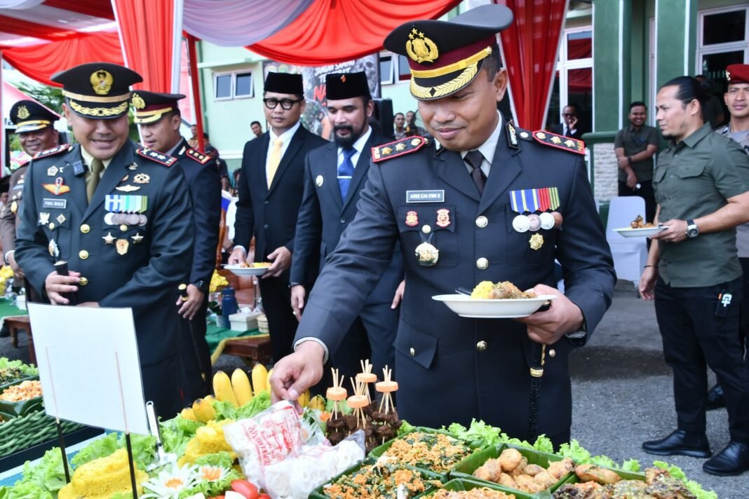 Kapolres Aceh Timur Hadiri HUT TNI ke-81, Tegaskan Soliditas TNI-Polri Kapolres Aceh Timur Hadiri HUT TNI ke-81, Tegaskan Soliditas TNI-Polri