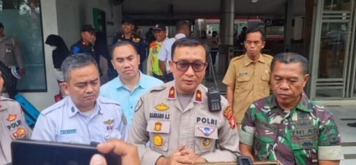 Polsek Ciputat Timur pastikan peristiwa sempat viral dimedia sosial benar terjadi pada selasa (20/10/2025) Polsek Ciputat Timur pastikan peristiwa sempat viral dimedia sosial benar terjadi pada selasa (20/10/2025)