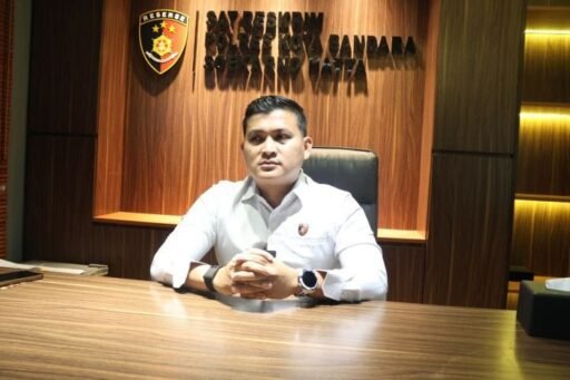 Polres Bandara Soekarno-Hatta menyelidiki dugaan penganiayaan seorang anggota DPRD KotaPekanbaruberinisial F Polres Bandara Soekarno-Hatta menyelidiki dugaan penganiayaan seorang anggota DPRD KotaPekanbaruberinisial F
