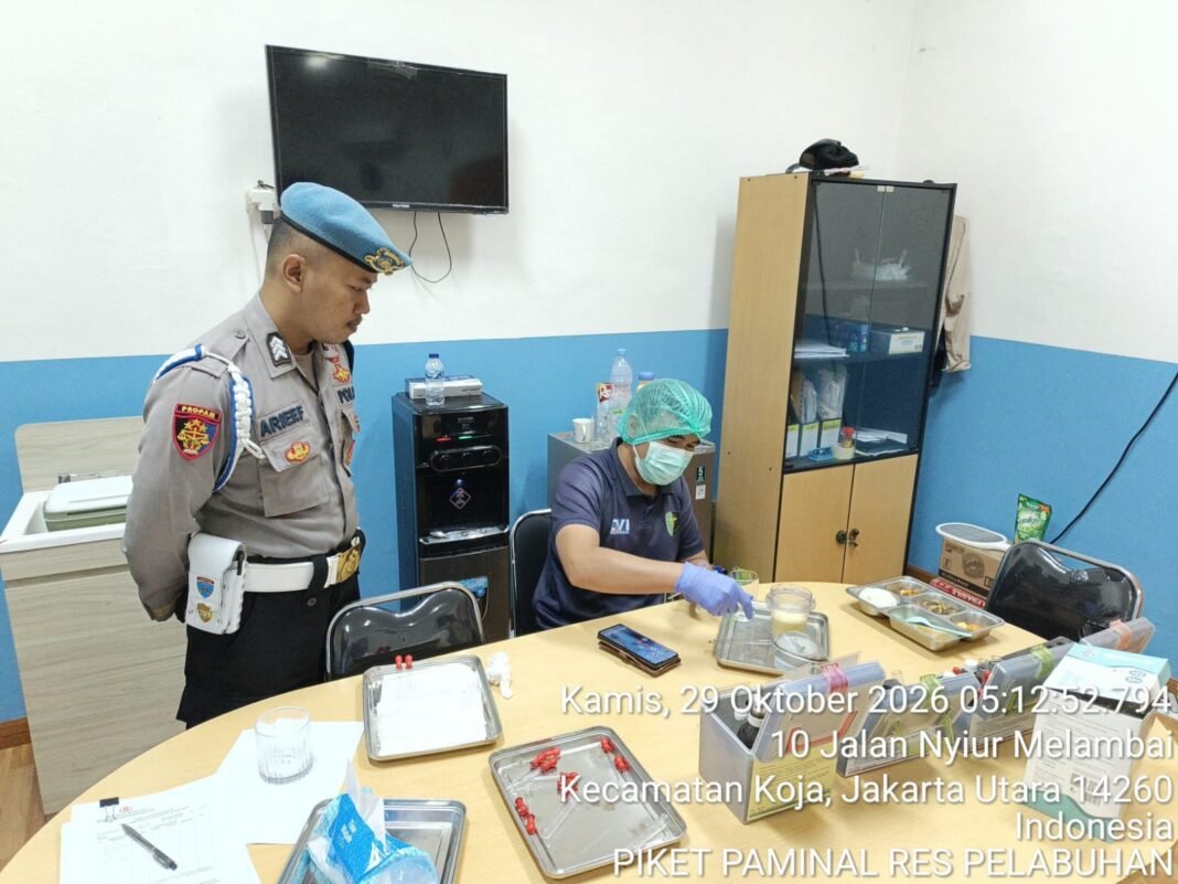 dokkes polres pelabuhan tanjung priok laksanakan food safety mbg polri, hasil pemeriksaan layak konsumsi dokkes polres pelabuhan tanjung priok laksanakan food safety mbg polri, hasil pemeriksaan layak konsumsi